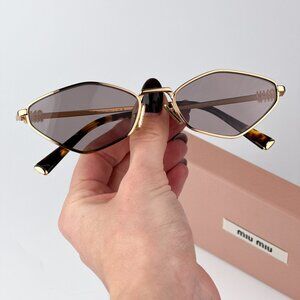 Miu Miu MU56ZS 5AK20I REGARD BRAND NEW Sunglasses Gold Purple Geometric Unisex